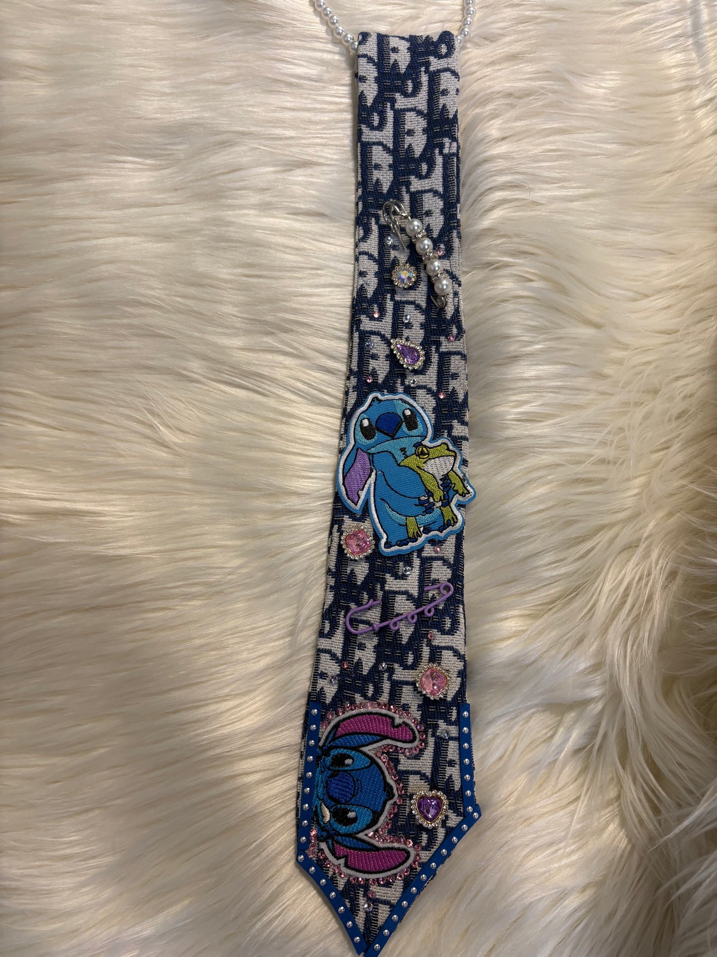 Stitch Tie